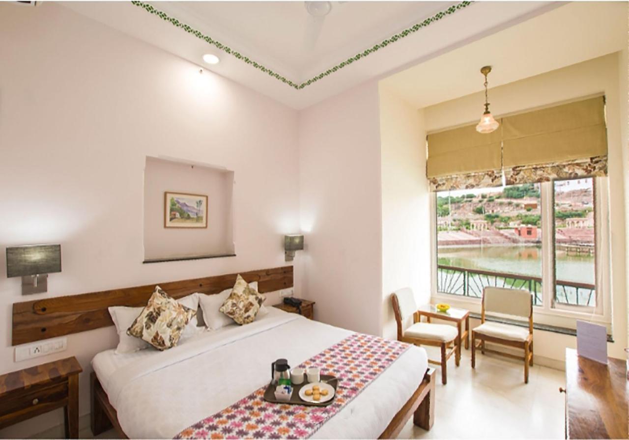 Lakeside Inn Ratanada Jodhpur  Exteriör bild