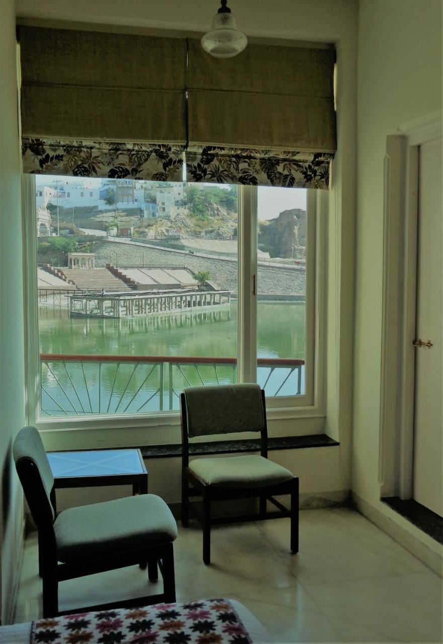 Lakeside Inn Ratanada Jodhpur  Exteriör bild
